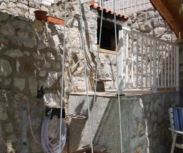 By The Sea - 8824 Ragusa